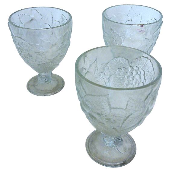 Vintage Pasabahce Fruit Embossed Heavy Pressed Glass Water Goblets SET OF 3 - Picture 1 of 4